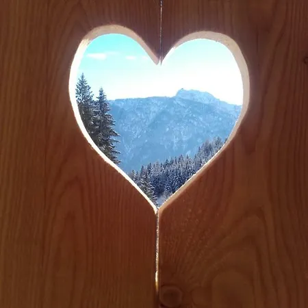 Dolomiti Bey Haus Pinter Bed & Breakfast