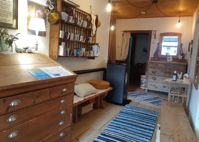 Dolomiti Bey Haus Pinter Bed and Breakfast Assling