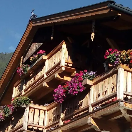 Dolomiti Bey Haus Pinter Bed & Breakfast Assling