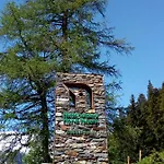 Bed & Breakfast Dolomiti Bey Haus Pinter 3*