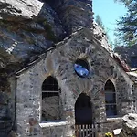 Dolomiti Bey Haus Pinter