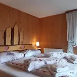 Bed & Breakfast Dolomiti Bey Haus Pinter