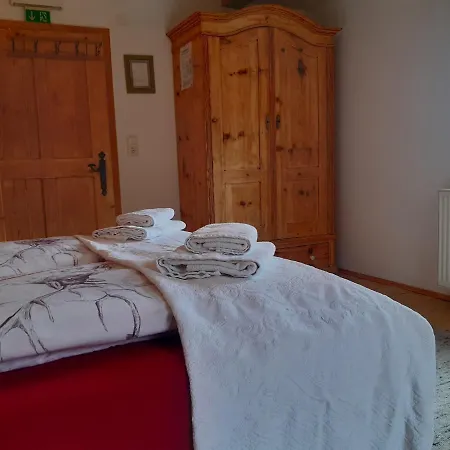 Oda ve Kahvaltı Dolomiti Bey Haus Pinter 3*