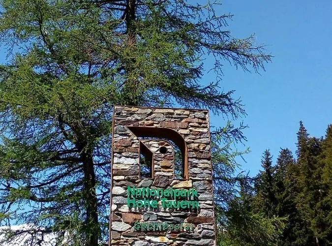 לינה וארוחת בוקר Dolomiti Bey Haus Pinter 3*