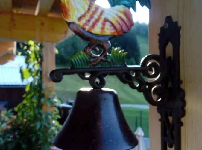 Dolomiti Bey Haus Pinter 3* Assling