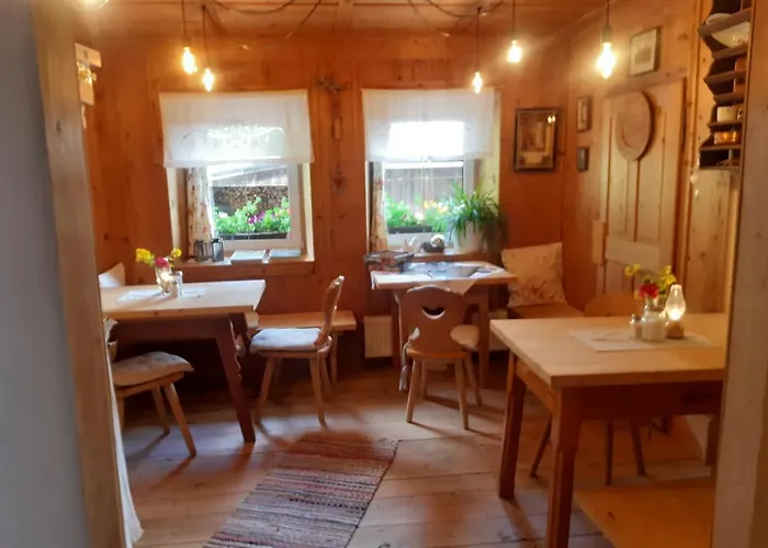 Dolomiti Bey Haus Pinter 3* Assling