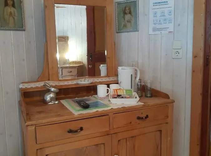 Dolomiti Bey Haus Pinter לינה וארוחת בוקר 3*